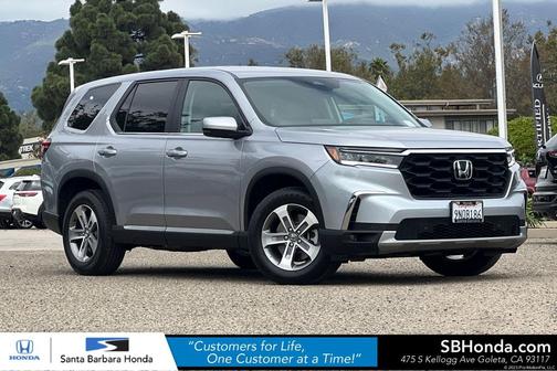 Silver 2024 Honda Pilot EX-L