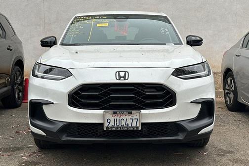 Platinum White Pearl 2024 Honda HR-V Sport