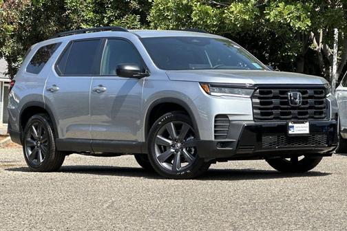 Solar Silver Metallic 2026 Honda Pilot Sport