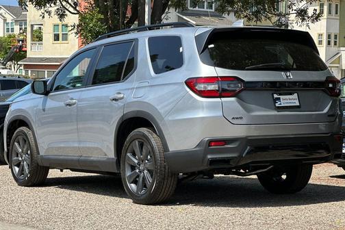 Solar Silver Metallic 2026 Honda Pilot Sport
