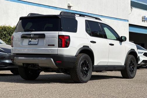 Platinum White Pearl 2026 Honda Passport TrailSport Elite