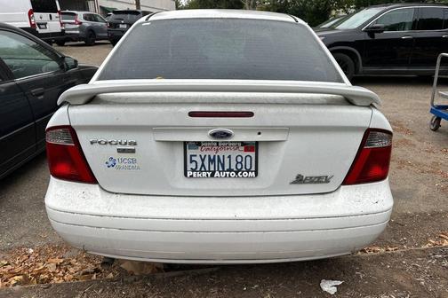 Cloud 9 White Clearcoat 2007 Ford Focus S