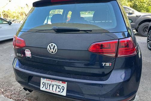 Night Blue Metallic 2015 Volkswagen Golf Auto TSI SE