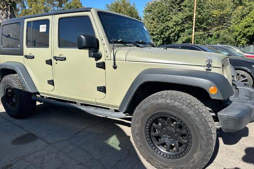 Billet Silver Metallic Clearcoat 2016 Jeep Wrangler Unlimited Sport