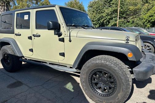 Billet Silver Metallic Clearcoat 2016 Jeep Wrangler Unlimited Sport