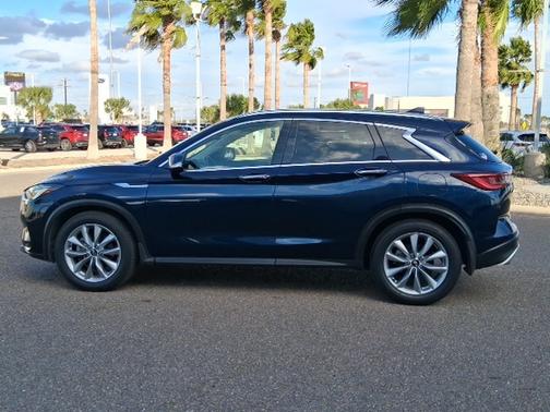 2022 INFINITI QX50 LUXE