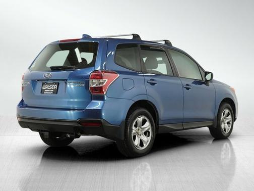 2016 Subaru Forester 2.5i