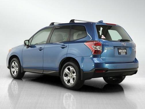 2016 Subaru Forester 2.5i