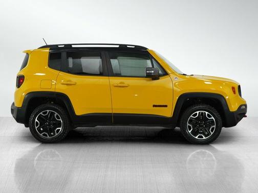 2016 Jeep Renegade Trailhawk