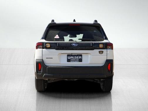 Crystal White Pearl 2026 Subaru Outback Wilderness