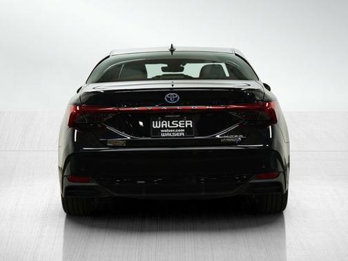 2019 Toyota Avalon Hybrid Limited