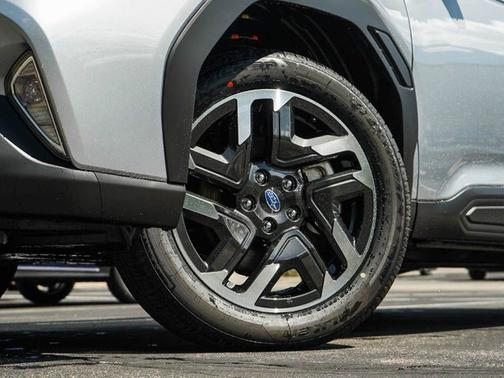 2025 Subaru Forester Hybrid Premium Hybrid