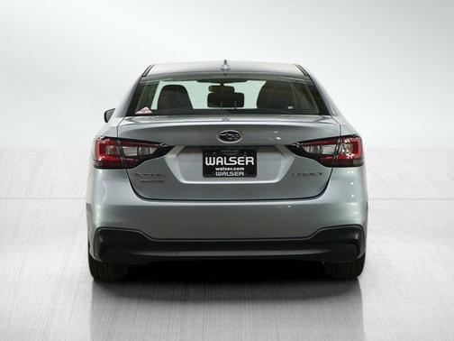2023 Subaru Legacy 
