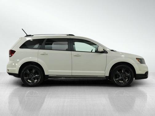2019 Dodge Journey Crossroad