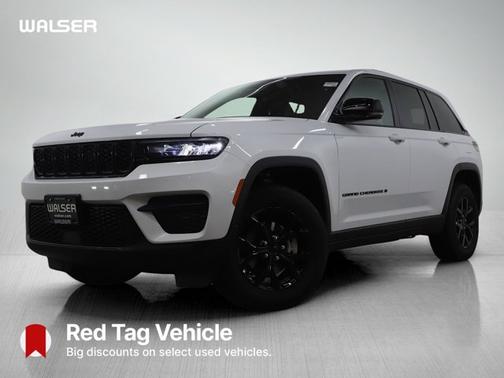 Bright White Clearcoat 2025 Jeep Grand Cherokee Altitude