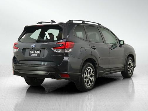 Magnetite Gray Metallic 2020 Subaru Forester Premium