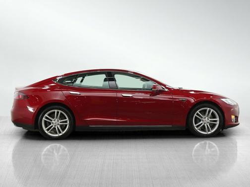Red Multi-Coat 2014 Tesla Model S 85