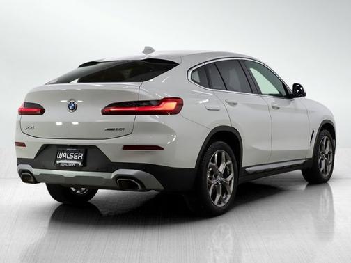 2022 BMW X4 xDrive30i