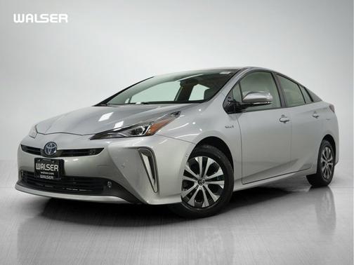 2020 Toyota Prius XLE