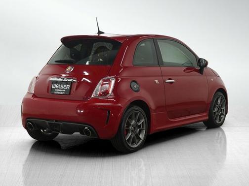 2016 FIAT 500 Abarth