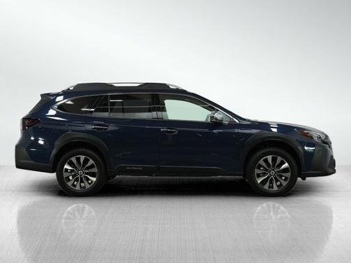2023 Subaru Outback Touring