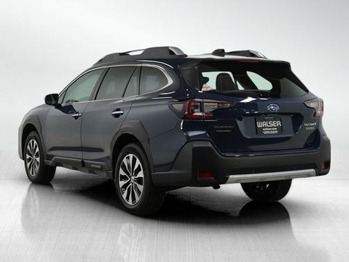 2023 Subaru Outback Touring