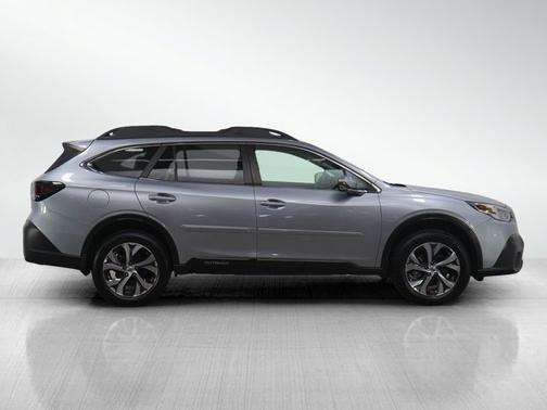 2022 Subaru Outback Limited XT