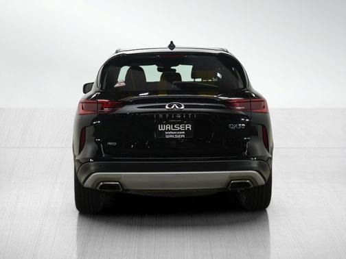 2024 INFINITI QX50 LUXE