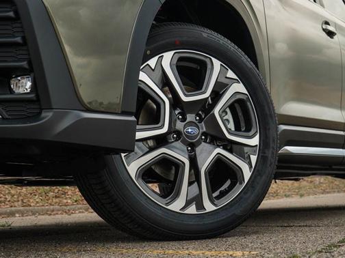 2025 Subaru Ascent Touring