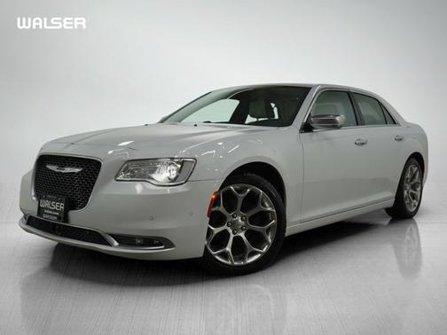 2016 Chrysler 300C Platinum