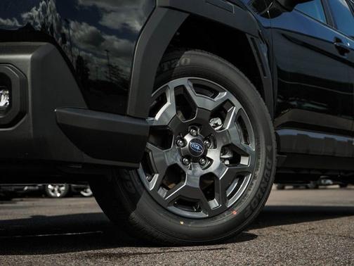 Crystal Black Pearl 2026 Subaru Outback Premium