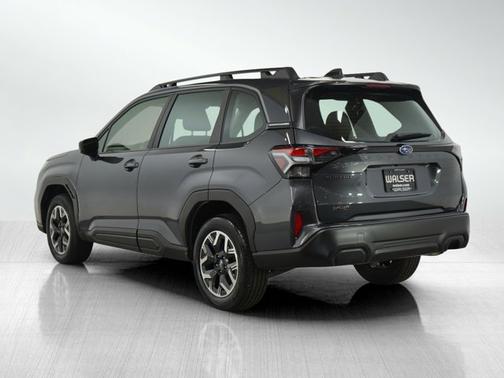 2025 Subaru Forester Base