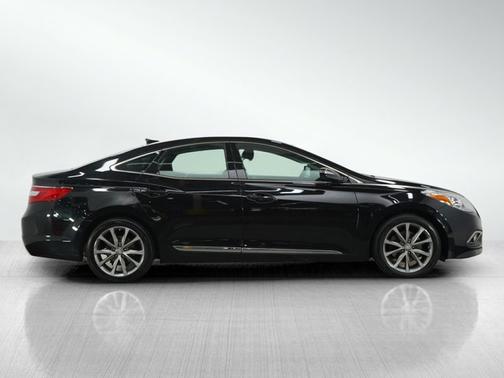 2017 Hyundai Azera Base (A6)