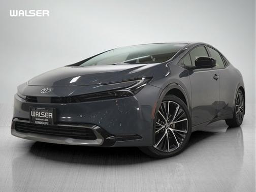 2024 Toyota Prius XLE