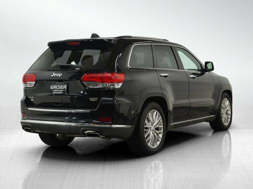 2017 Jeep Grand Cherokee Summit