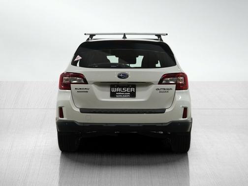 Crystal White Pearl 2017 Subaru Outback Touring