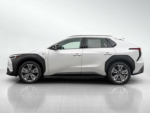 2025 Subaru Solterra Touring