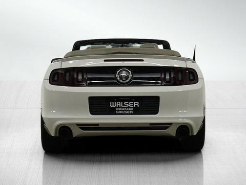 2013 Ford Mustang V6 Premium