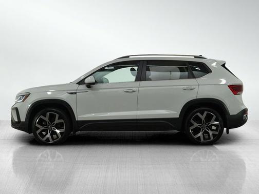 2022 Volkswagen Taos SEL
