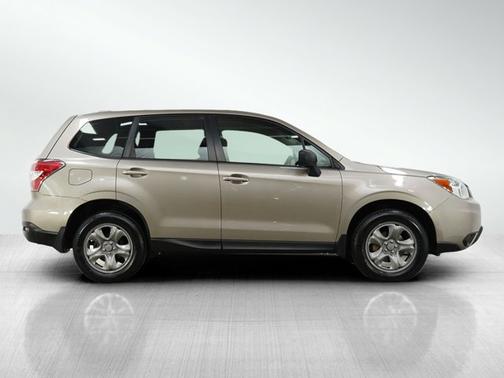 2016 Subaru Forester 2.5i