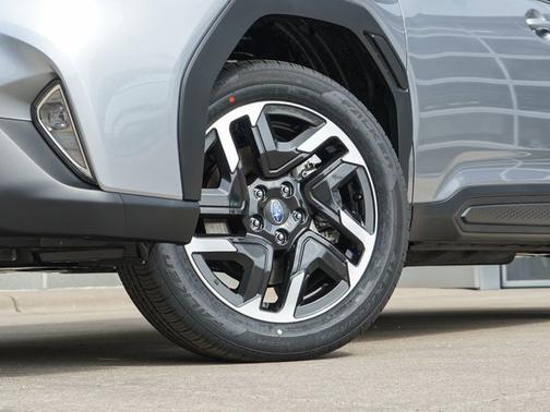 Ice Silver Metallic 2026 Subaru Forester Premium Hybrid