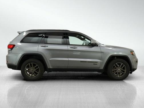 2016 Jeep Grand Cherokee 75th Anniversary