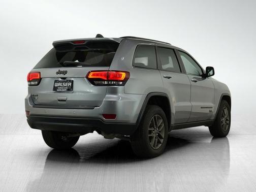 2016 Jeep Grand Cherokee 75th Anniversary