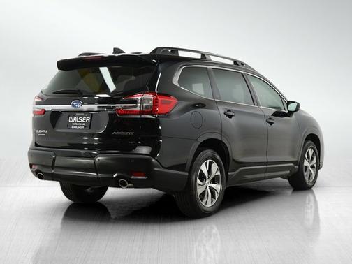 2024 Subaru Ascent Premium