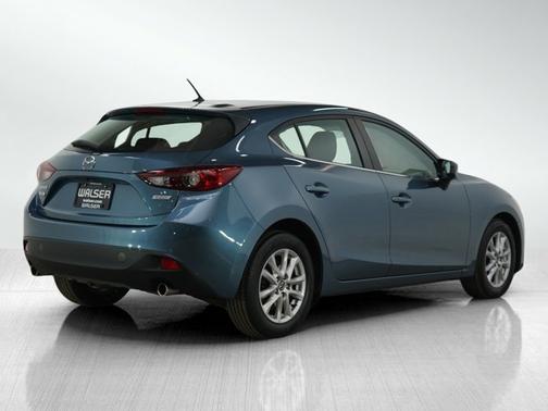 2016 Mazda Mazda3 i Sport