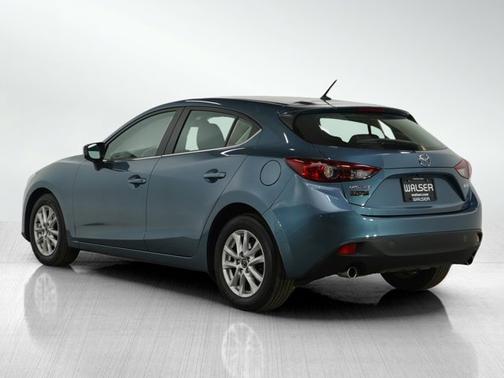 2016 Mazda Mazda3 i Sport