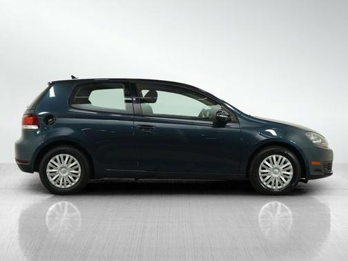 2012 Volkswagen Golf Base