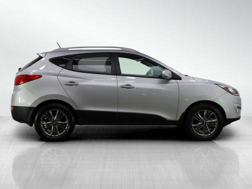 2015 Hyundai TUCSON SE