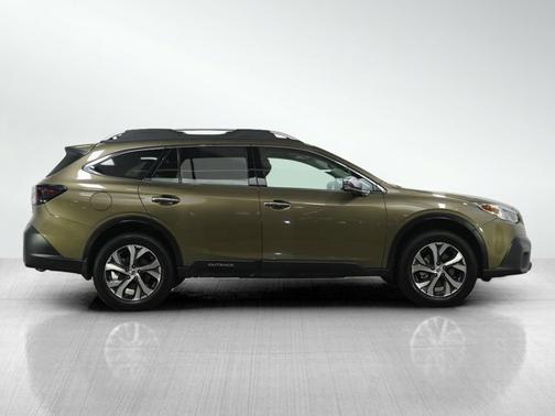 2022 Subaru Outback Touring XT