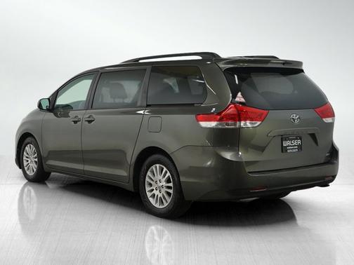 2012 Toyota Sienna XLE